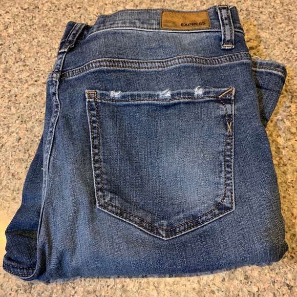 Express High Rise Girlfriend Jeans - Picture 4 of 4